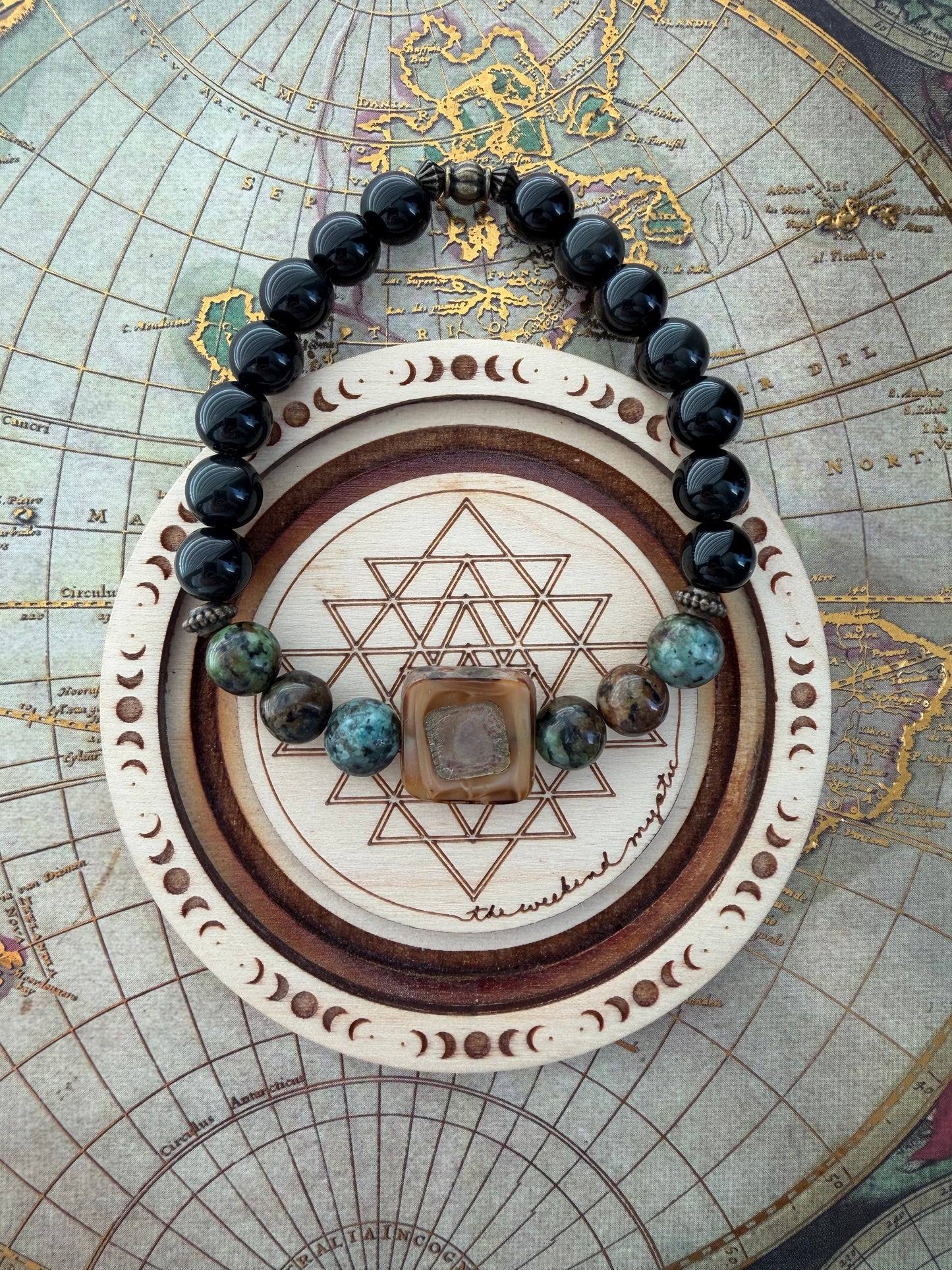 Dark Earthy Stretch Bracelet