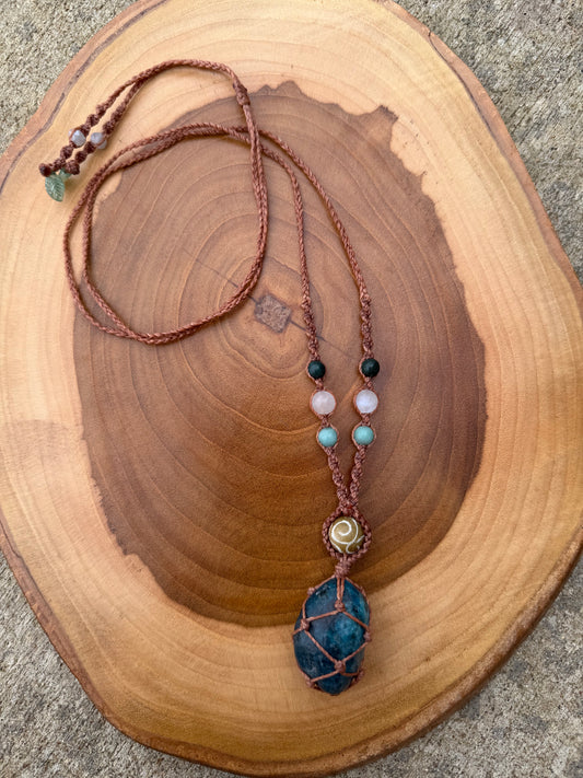 Ayla - Hand-Knotted Sea Siren Crystal Necklace