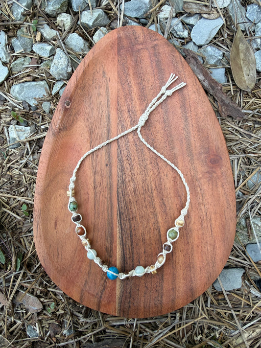 Apatite Mixed Crystal Coconut Shell Hemp Anklet