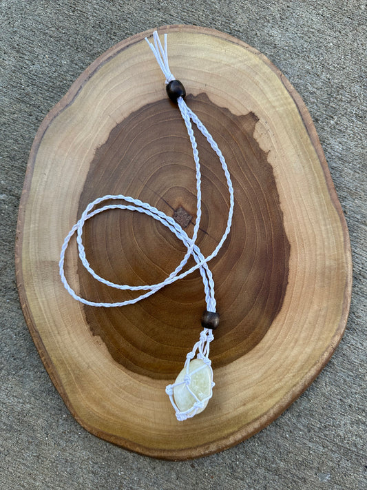 Interchangeable Hemp Macramé Necklace w/ Citrine
