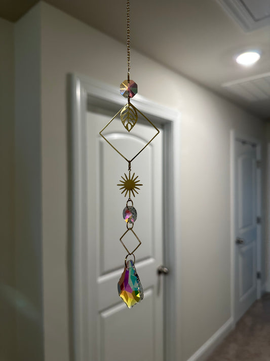 Nature-Inspired Sun Crystal Suncatcher