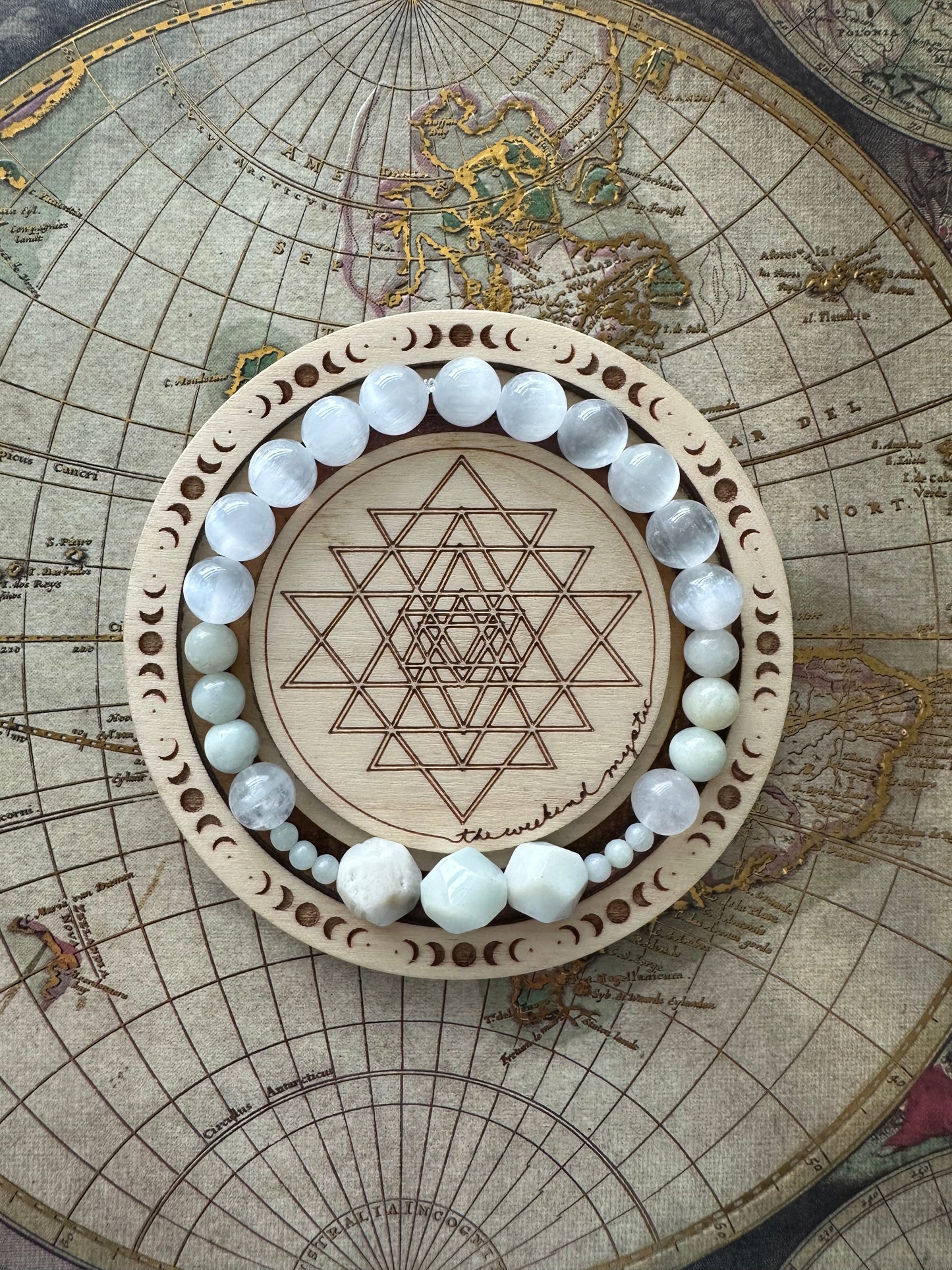 A Fairy's Winter Stretch Bracelet