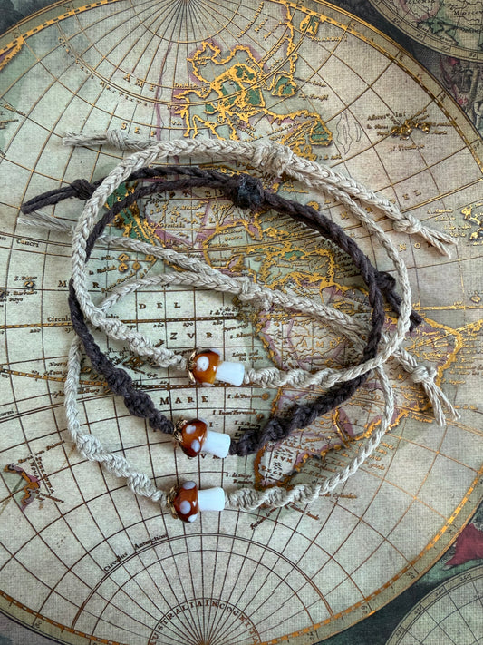 Hand-Knotted Hemp Mushie Bracelet