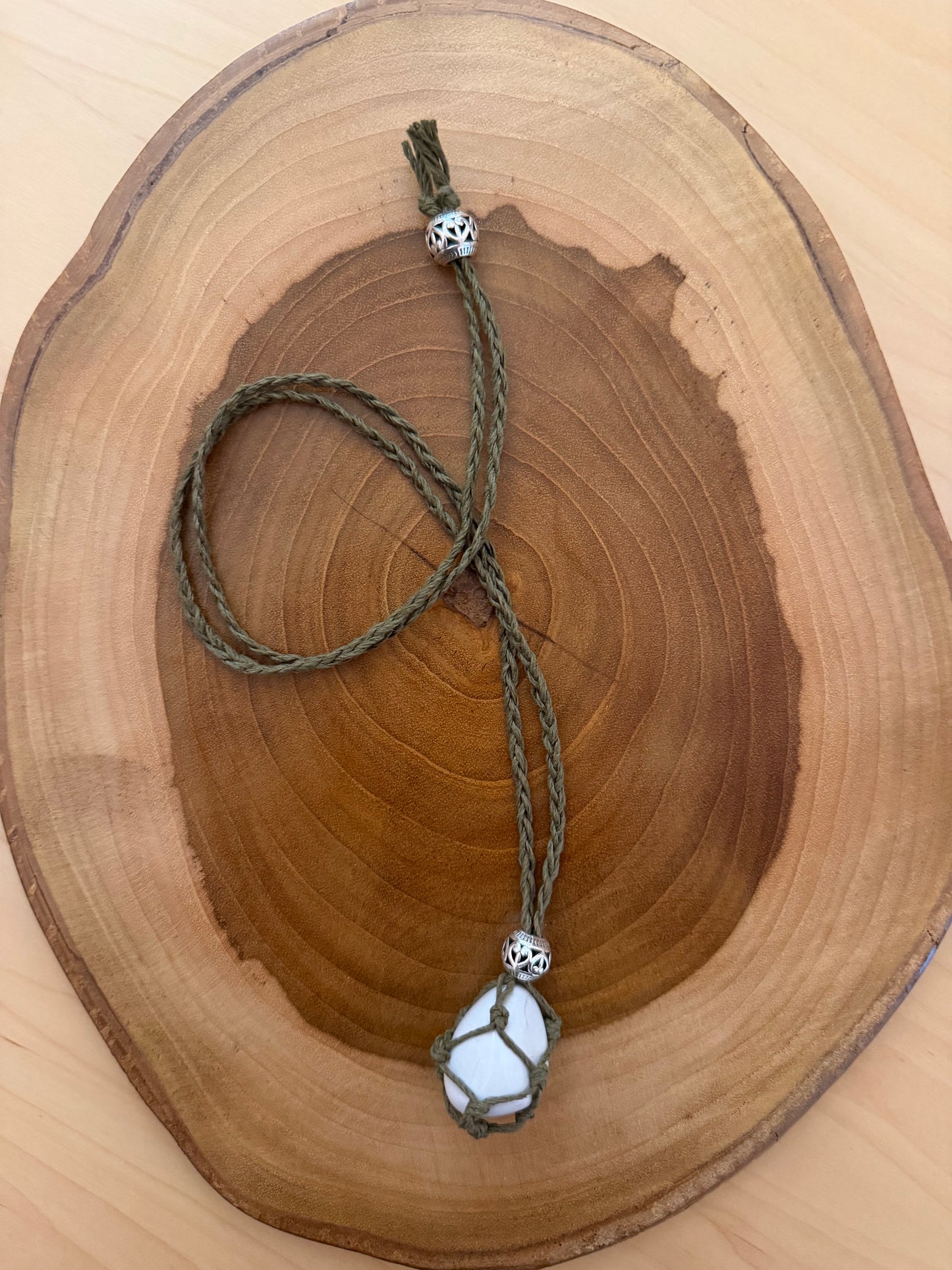 Interchangeable Hemp Crystal Necklace with White Turquoise Tumble