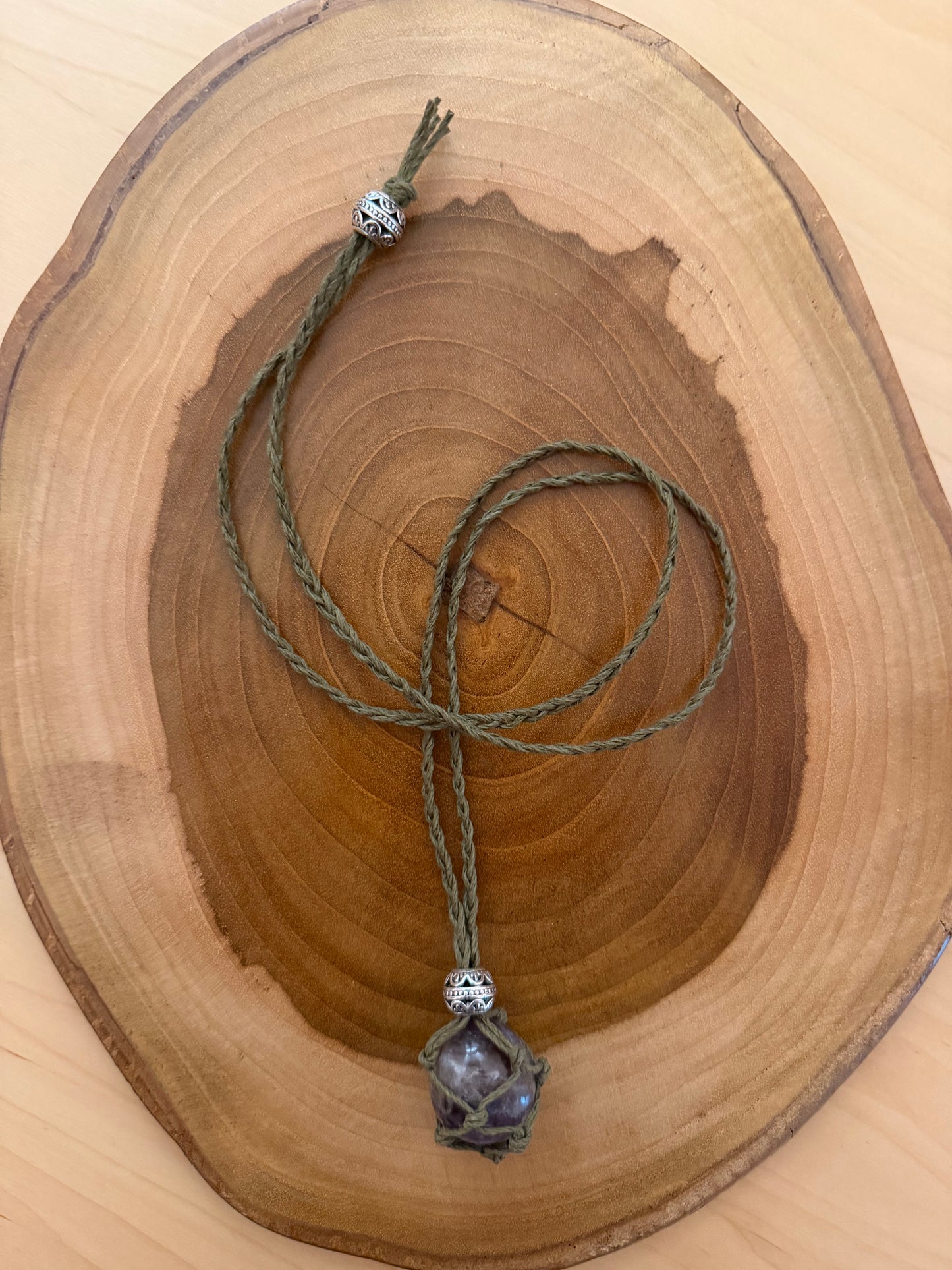 Interchangeable Hemp Crystal Necklace with Amethyst Tumble