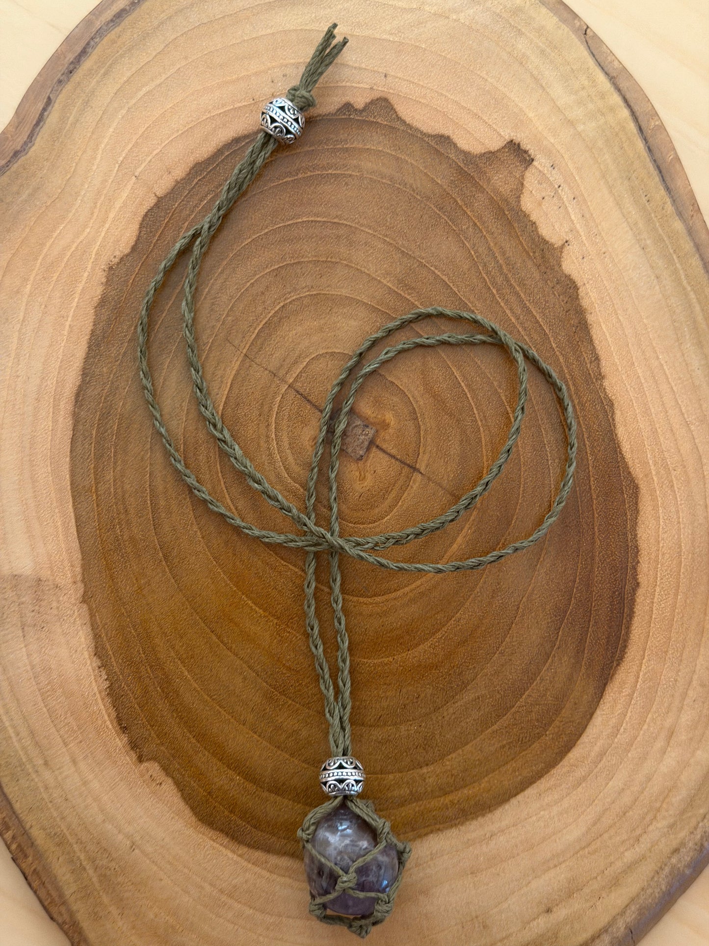Interchangeable Hemp Crystal Necklace with Amethyst Tumble