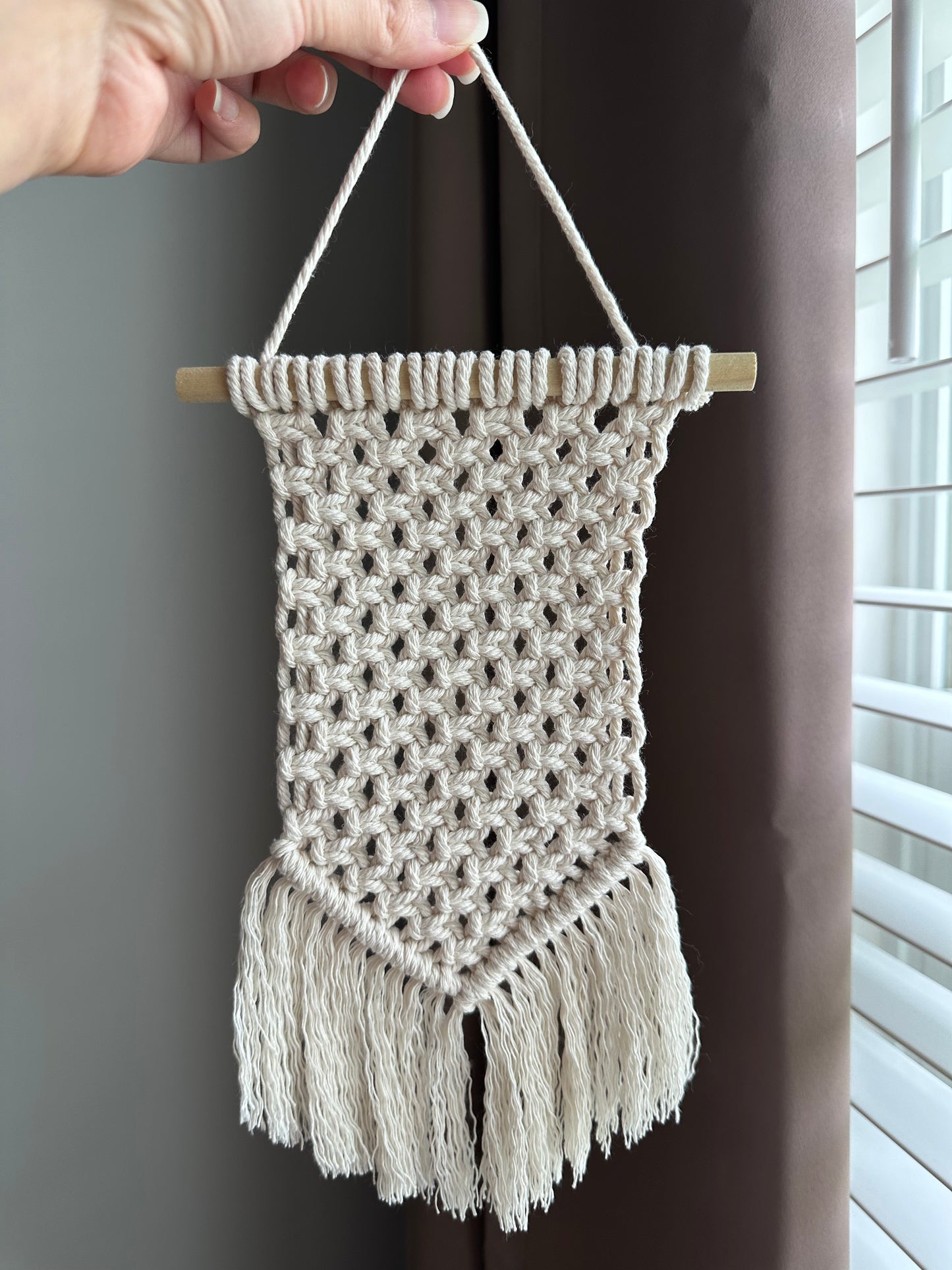 Macramé Earring Holder